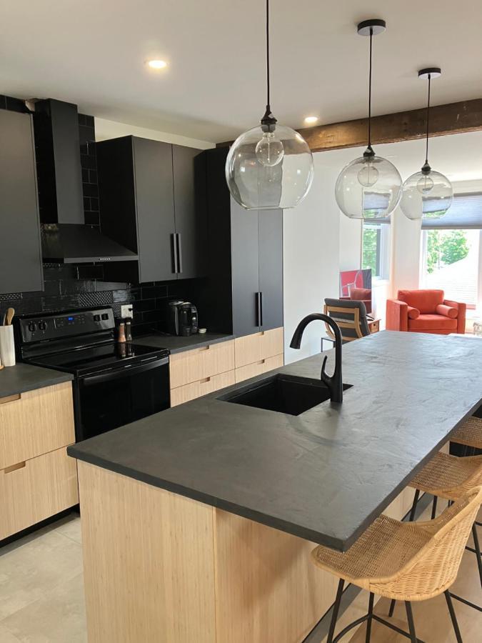 Yin Et Yang Apartment Sainte-Anne-de-Beaupre Luaran gambar